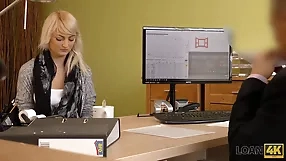 Secret recording of a girl's blonde,boss