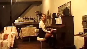 Gorgeous blonde enjoys intense anal,ass